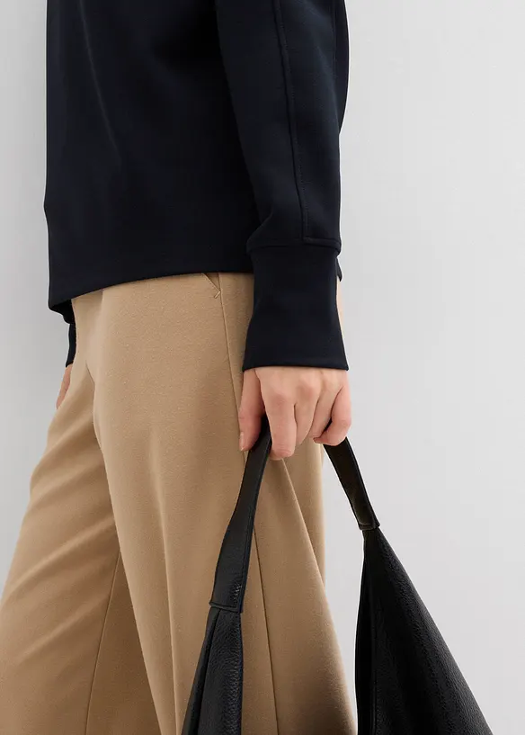 Sweat oversize en mati&egrave;re n&eacute;opr&egrave;ne douce, bonprix