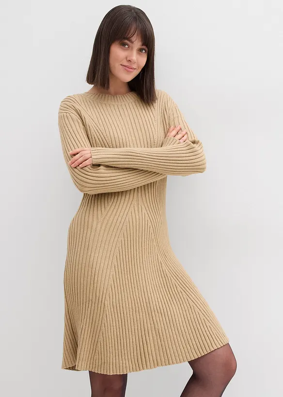 Robe courte en maille douce, bonprix