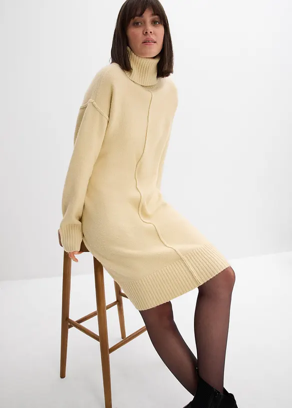 Robe en maille avec couture décorative, bonprix