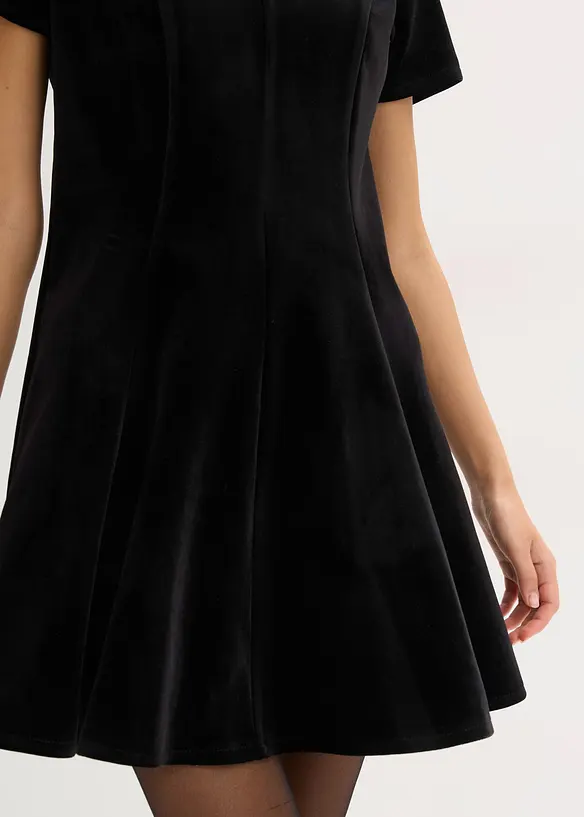 Robe courte en velours doux, bonprix