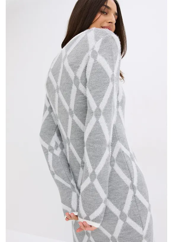 Robe en maille poilue avec motif en losange, bonprix