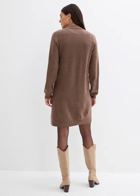 Robe courte en maille avec encolure boutonnée, bonprix