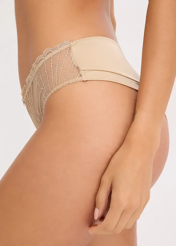 Slip brésilien avec broderies, bonprix