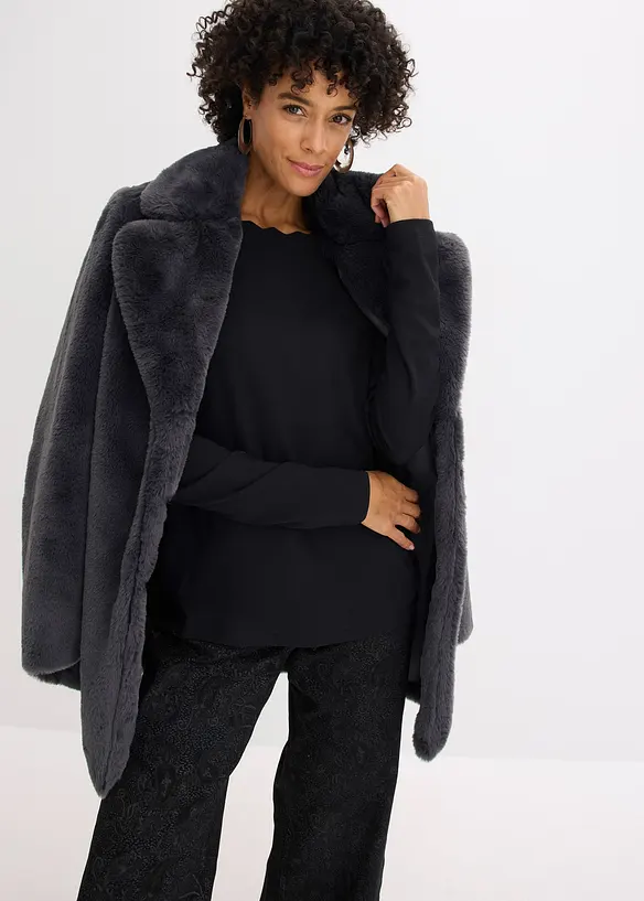 T-shirt en jersey milano à encolure festonnée, bonprix