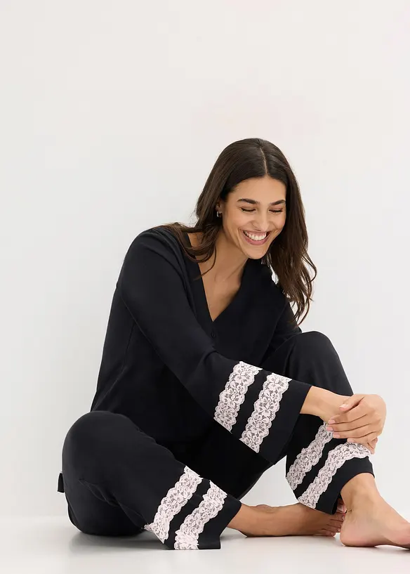 Pyjama en douce viscose mélangée, bonprix