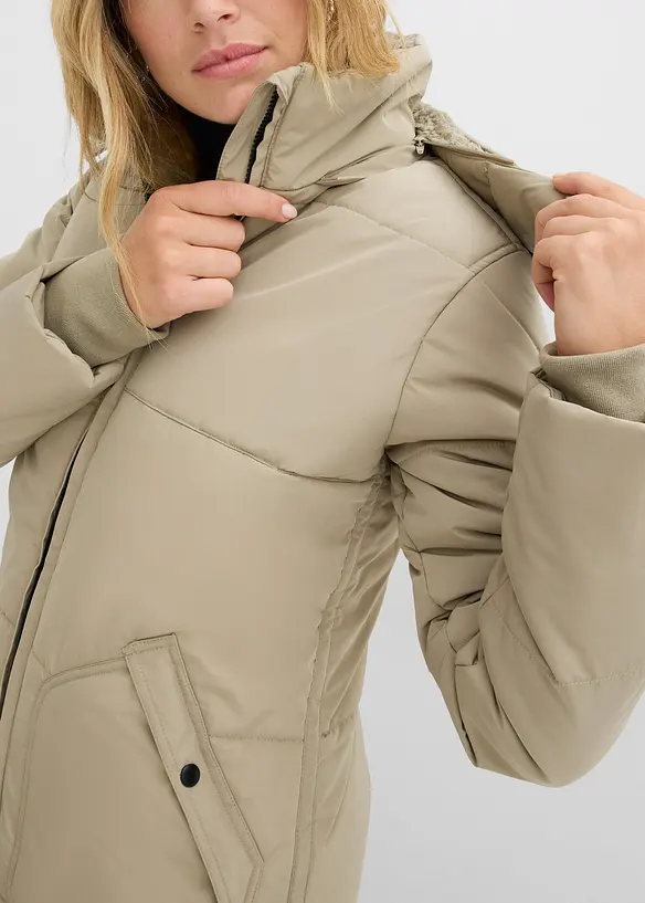 Doudoune longue et d&eacute;perlante, bonprix