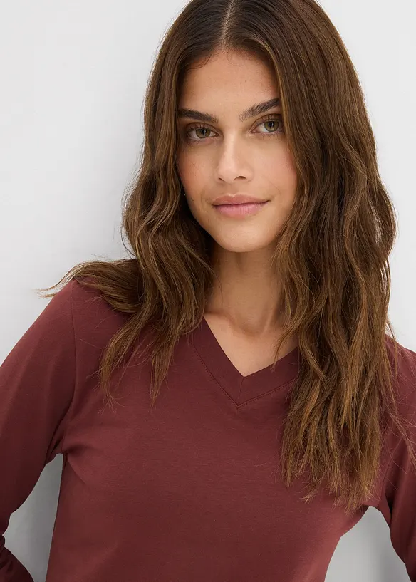 T-shirt manches longues près du corps, bonprix