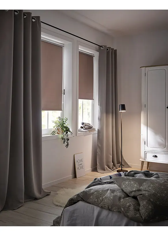 Rideau obscurcissant (1 pce), taille normale et XXL, bonprix