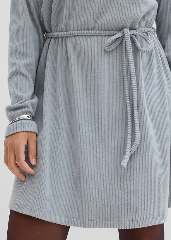 Robe courte et côtelée, bonprix