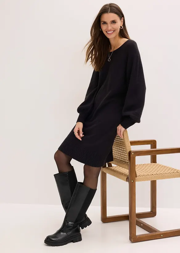 Robe courte en maille, bonprix