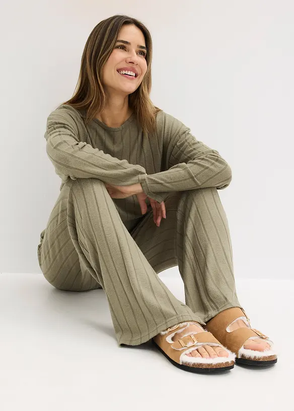 Tenue d&rsquo;int&eacute;rieur en mati&egrave;re c&ocirc;tel&eacute;e, bonprix