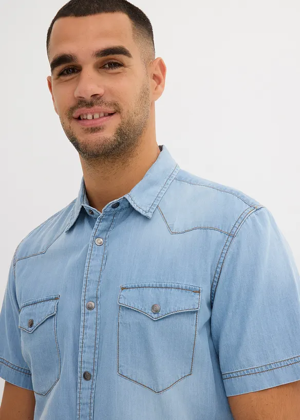 Chemise manches courtes slim en jean, 100% coton, bonprix