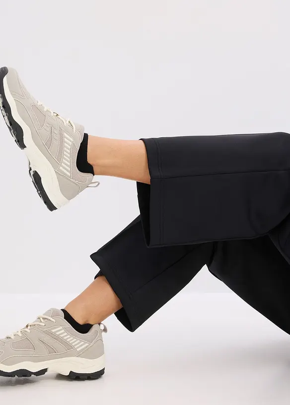 Pantalon de sport avec coutures d&eacute;coratives, bonprix