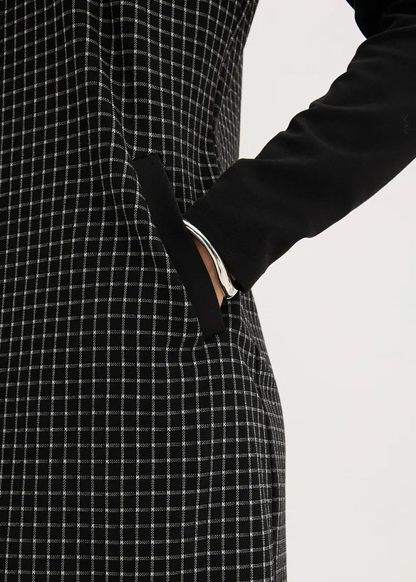 Robe en jacquard &agrave; col contrastant, bonprix