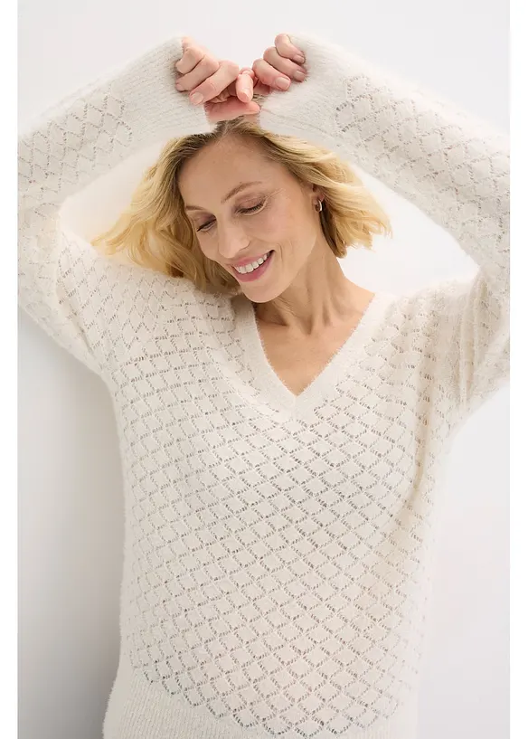 Pull ajour&eacute; avec fil peluche, bonprix