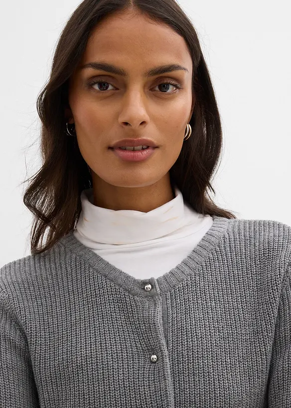 Gilet en maille avec boutons d&eacute;coratifs, bonprix