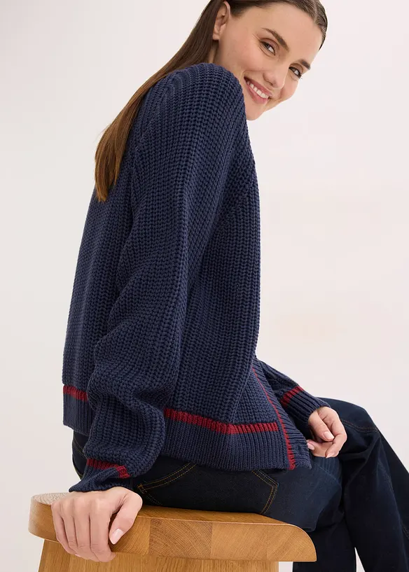 Gilet en maille &agrave; rayures contrastantes, bonprix