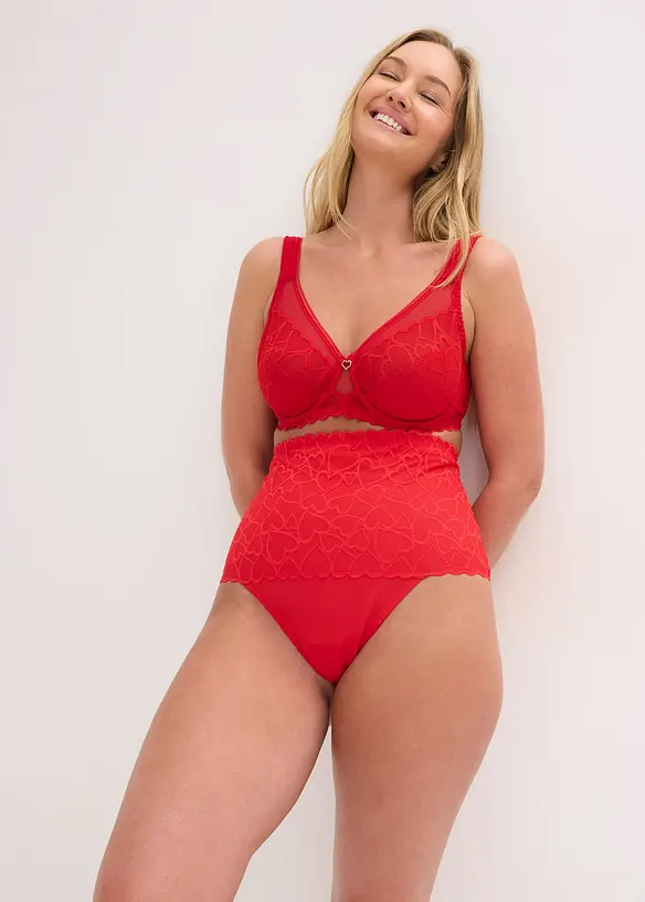 String sculptant avec dentelle c&oelig;urs, maintien mod&eacute;r&eacute;, bonprix