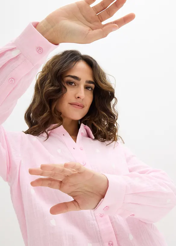 Chemisier en gaze de coton &agrave; motif c&oelig;urs, bonprix