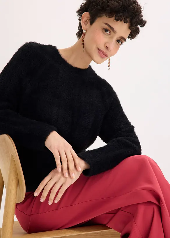 Pull ajour&eacute; en maille poilue, bonprix