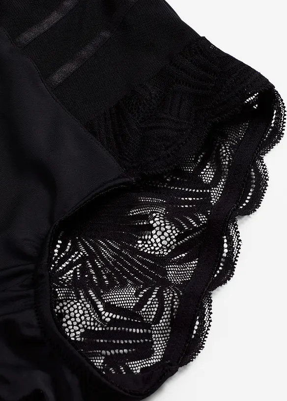 Slip sculptant avec dentelle, maintien mod&eacute;r&eacute;, bonprix