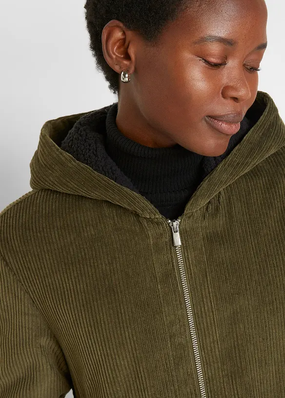 Manteau en velours c&ocirc;tel&eacute; 100% coton avec capuche doubl&eacute;e sherpa, bonprix