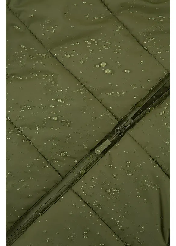 Longue doudoune d&eacute;perlante, bonprix