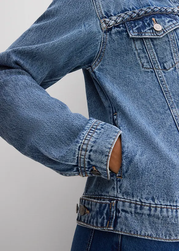 Veste en jean &agrave; d&eacute;tail tress&eacute;, bonprix