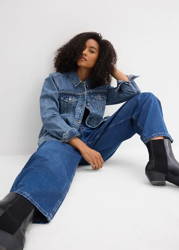 Veste en jean &agrave; d&eacute;tail tress&eacute;, bonprix