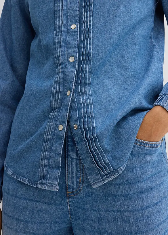 Blouse en jean &agrave; finitions volant&eacute;es, bonprix