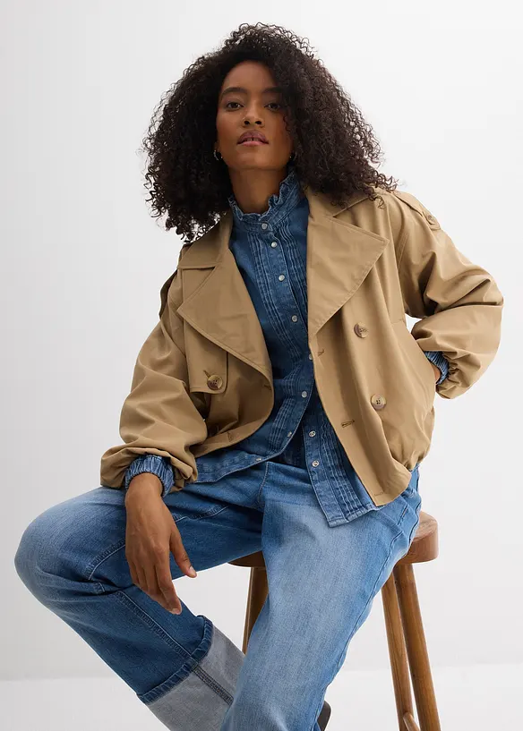 Blouse en jean &agrave; finitions volant&eacute;es, bonprix