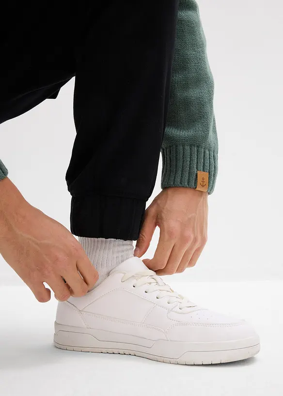 Pantalon de jogging avec poches cargo, loose, bonprix