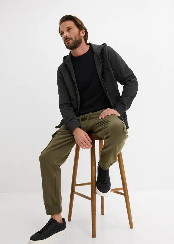 Pantalon de jogging avec poches cargo, loose, bonprix