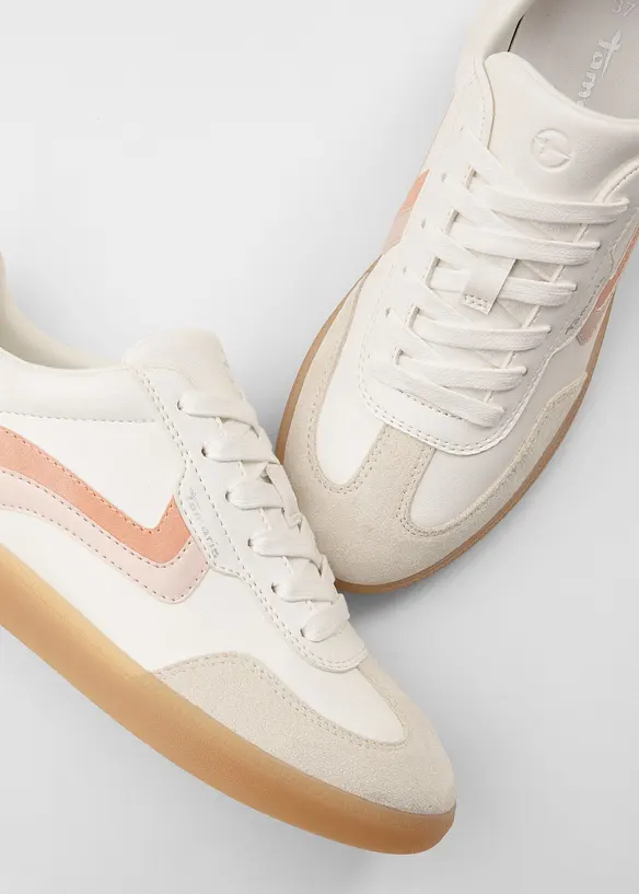 Tennis Tamaris au look r&eacute;tro, Tamaris