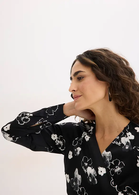 Robe en satin fluide, bonprix