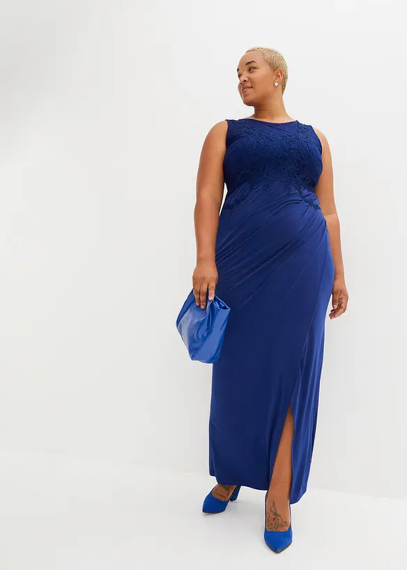 Robe longue &agrave; dentelle, bonprix