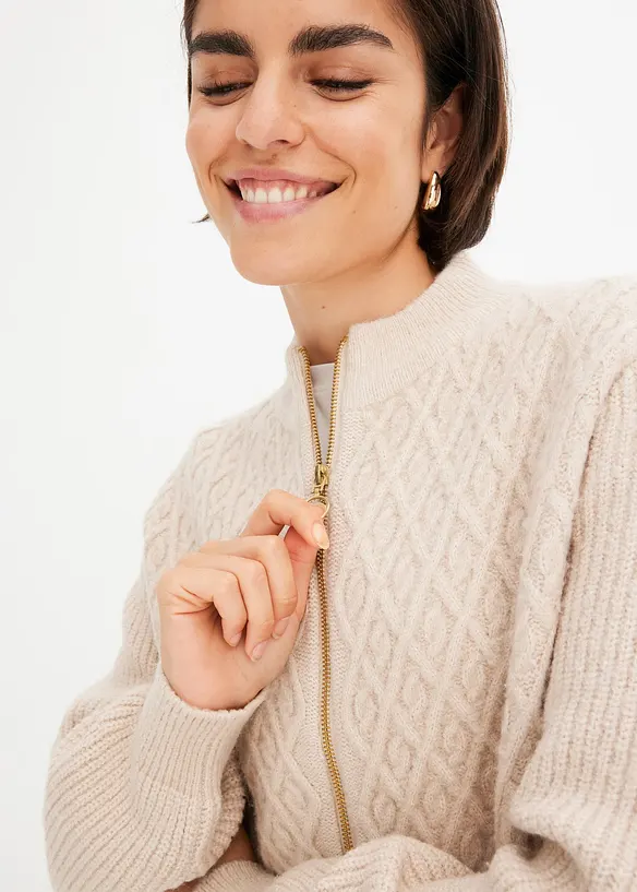 Gilet en maille torsad&eacute;e, bonprix