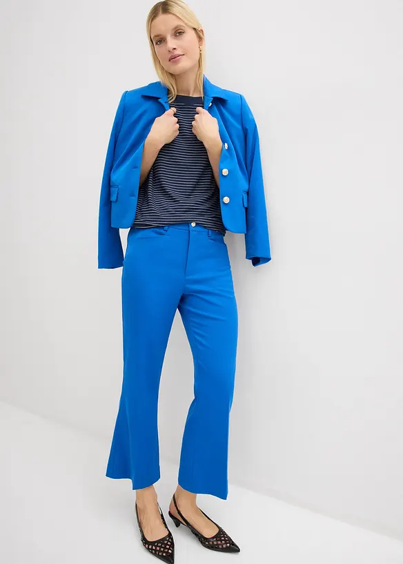 Pantalon 7/8 &eacute;vas&eacute; avec bouton d&eacute;coratif, bonprix