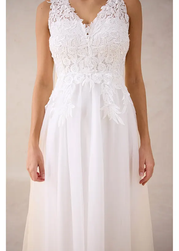 Robe de mari&eacute;e en tulle et dentelle, bonprix