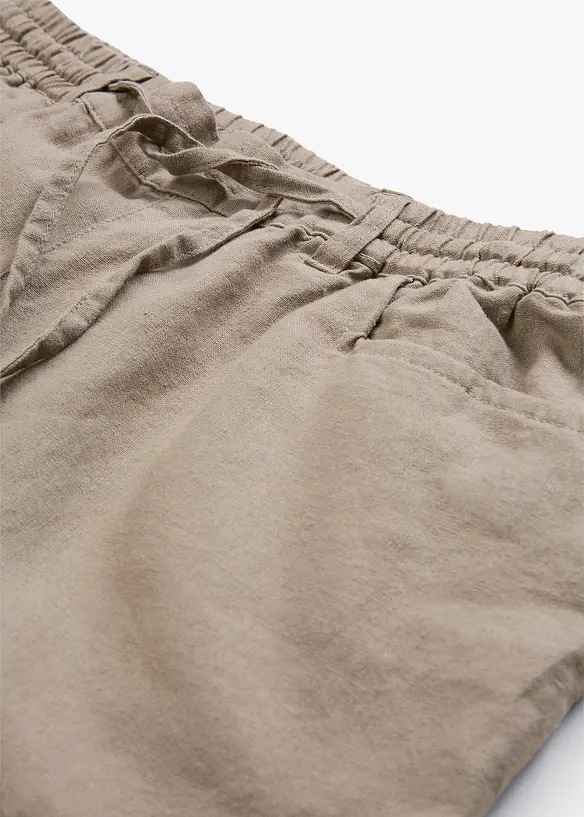 Bermuda en lin majoritaire, bonprix