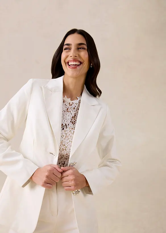 Blazer &agrave; boutons d&eacute;coratifs, bonprix