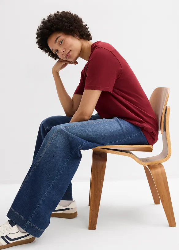 Lot de 5 T-shirts longs et amples &agrave; col V, bonprix