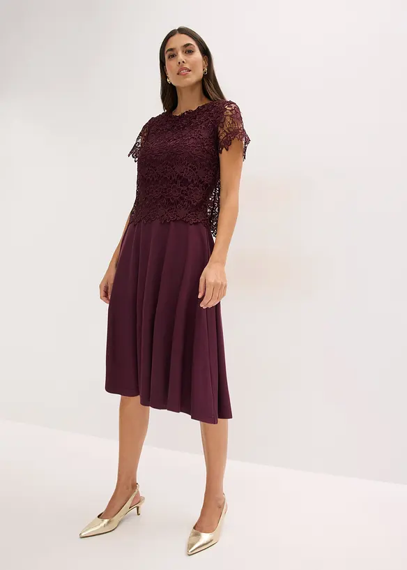 Robe midi avec empi&egrave;cement dentelle, bonprix