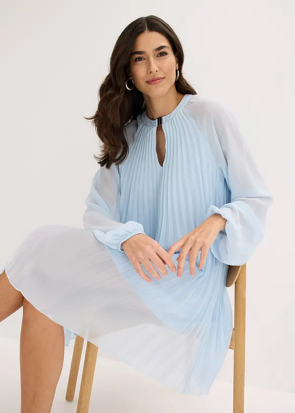 Robe courte pliss&eacute;e en mousseline, bonprix