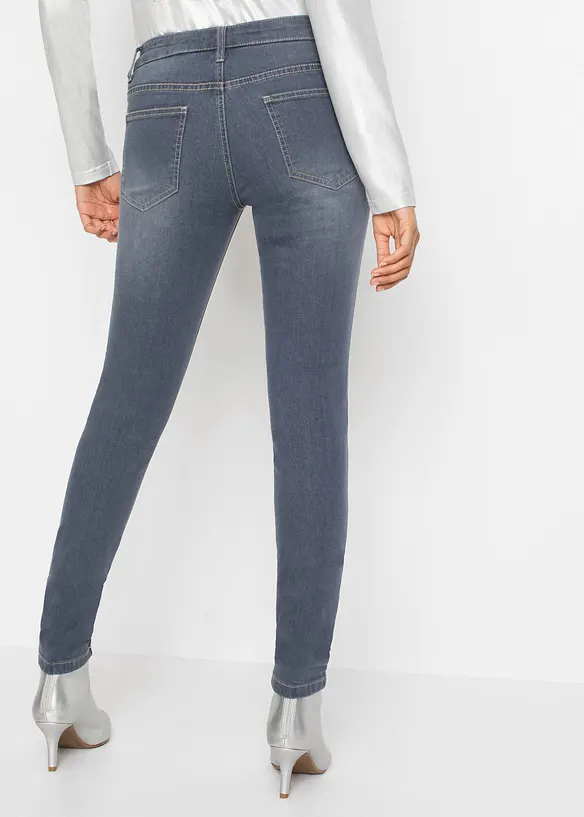 Jean skinny, taille basse, avec &eacute;toiles, bonprix