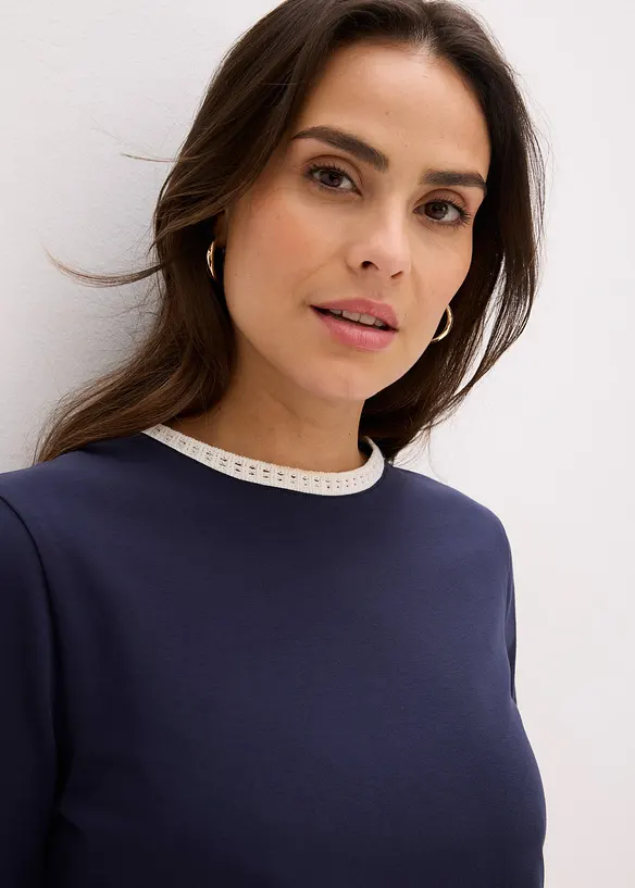 T-shirt &agrave; liser&eacute;s en dentelle, bonprix