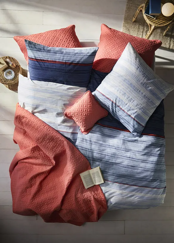 Couvre-lit matelass&eacute;, bonprix