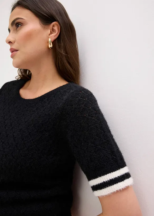 Pull ajour&eacute; en maille poilue, bonprix
