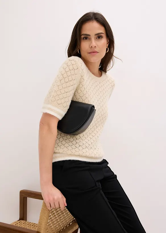 Pull ajour&eacute; en maille poilue, bonprix