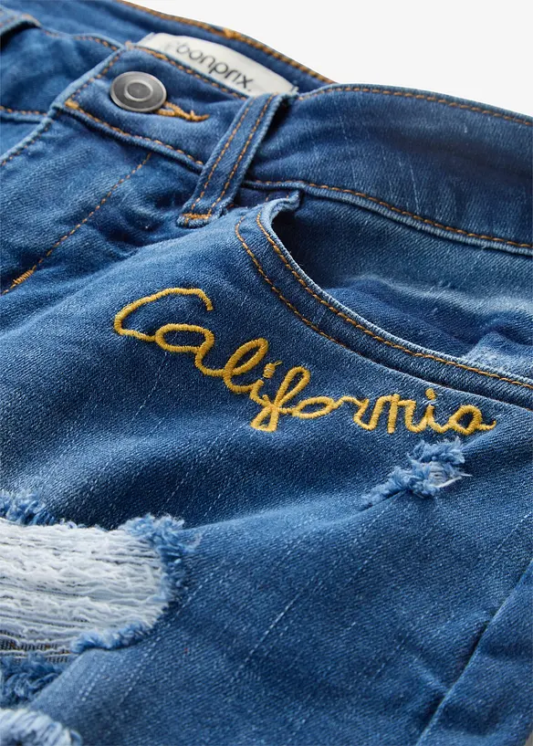 Short en jean &agrave; broderie, bonprix